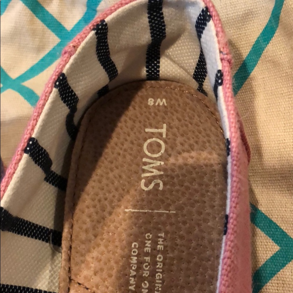 🌟HP 🌟  🛼 Toms 🛼 classic canvas slip-on - Picture 3 of 5